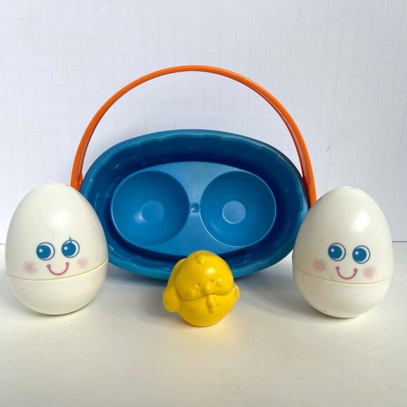 Fisher Price Wobbly Eggs in Basket & Chick Rare Complete - Picture 2 of 6